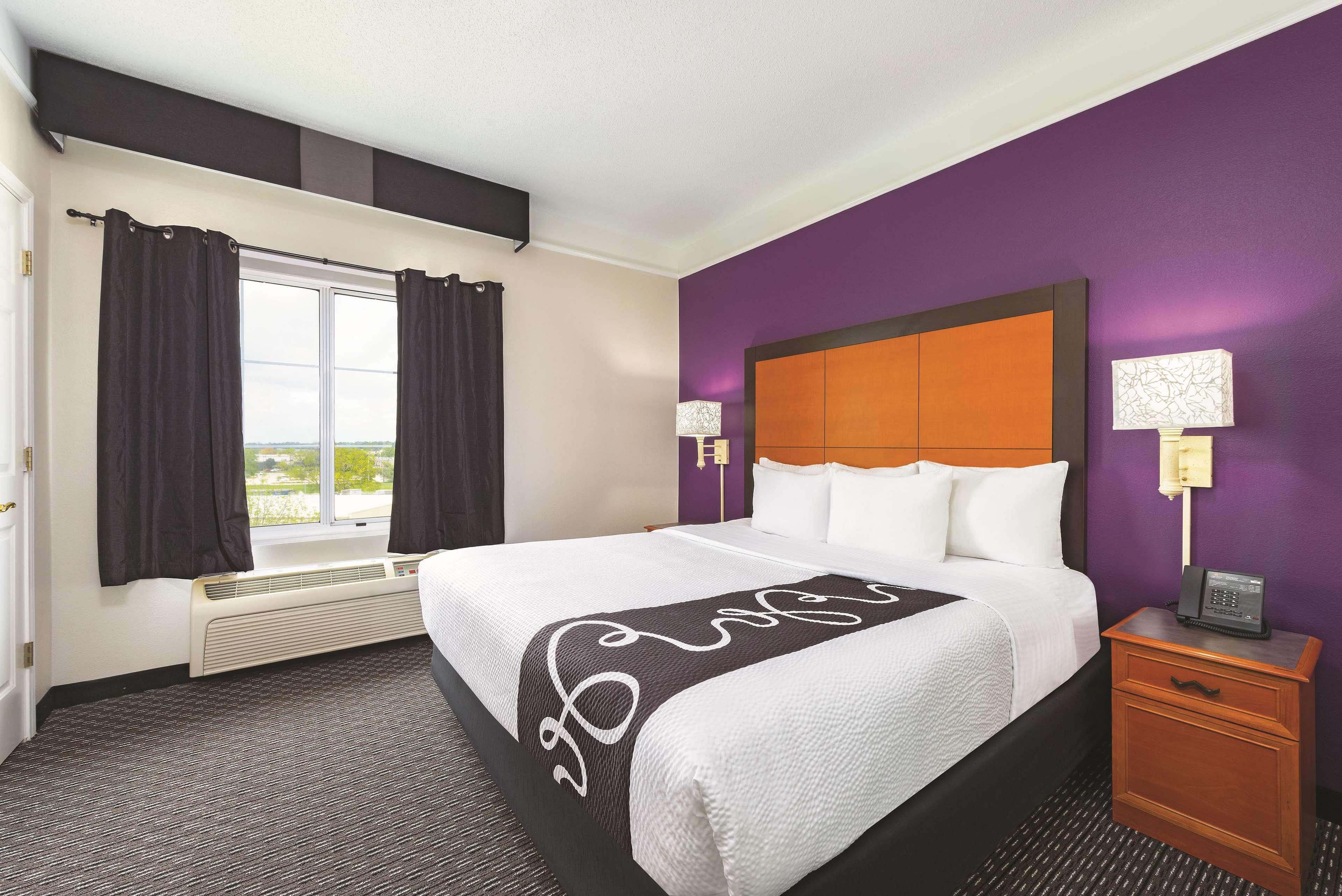 Hotel La Quinta By Wyndham St. Louis Westport Maryland Heights Exterior foto