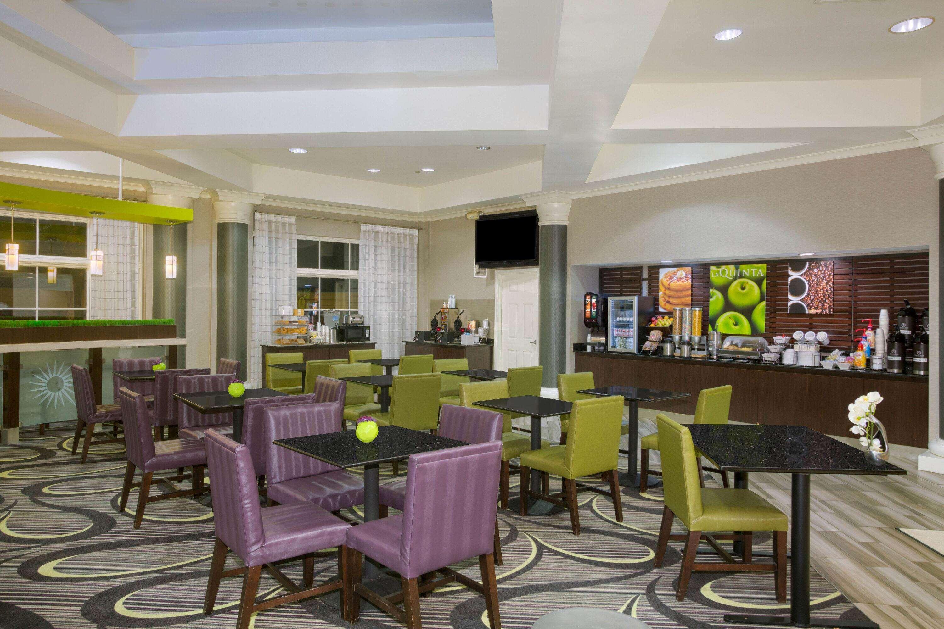 Hotel La Quinta By Wyndham St. Louis Westport Maryland Heights Exterior foto